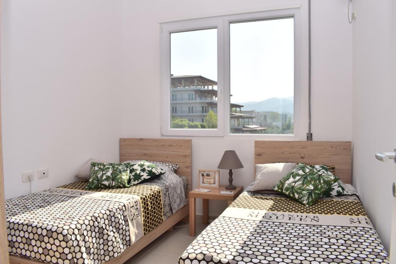 Sea View Apartment - 007 Влёра Экстерьер фото